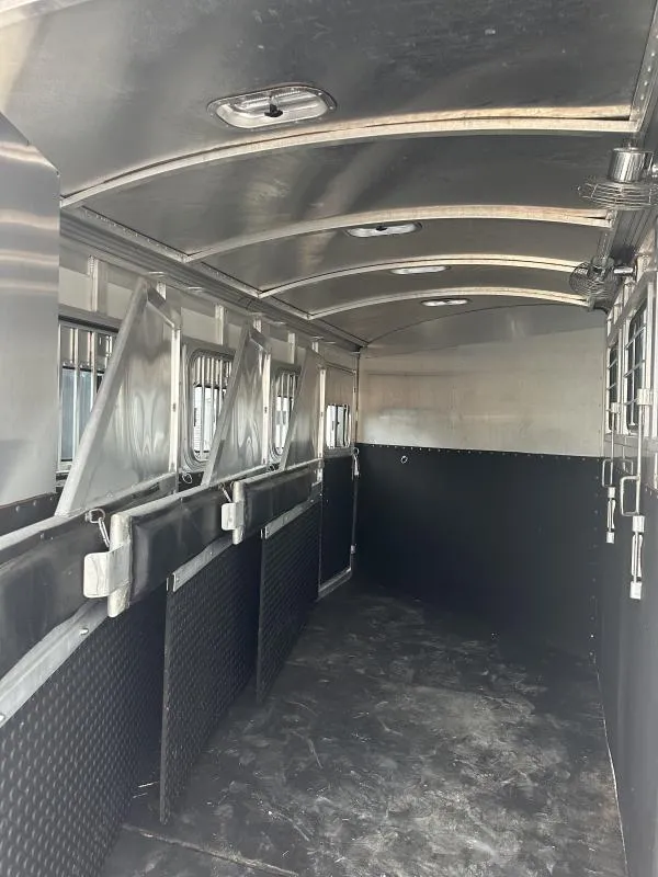 2004 Cherokee Trailers 4H GN Horse Trailer - Image 8