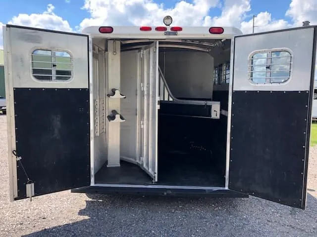 2003 Sundowner 2 Horse - Image 15