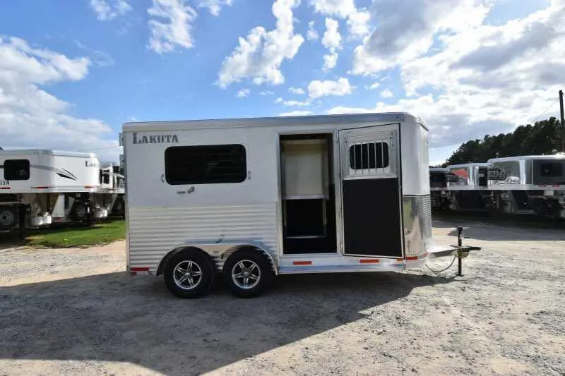 2018 Lakota 2HBPST 2 Horse Trailer - Image 8