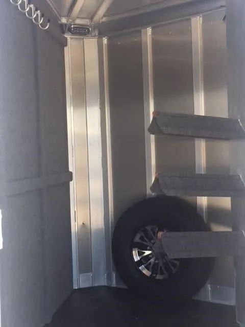 2018 Platinum Coach 3 Horse Bumper Pull - Image 15