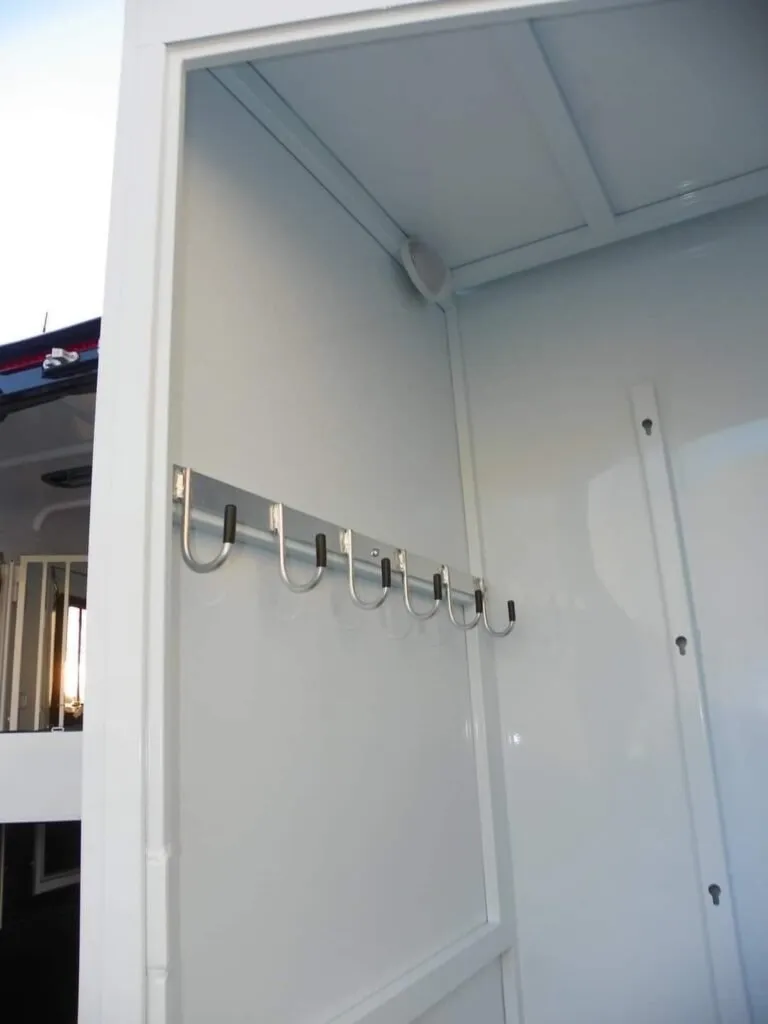 2022 Double D Reverse Slant 2 Horse Bumper Pull - Image 9