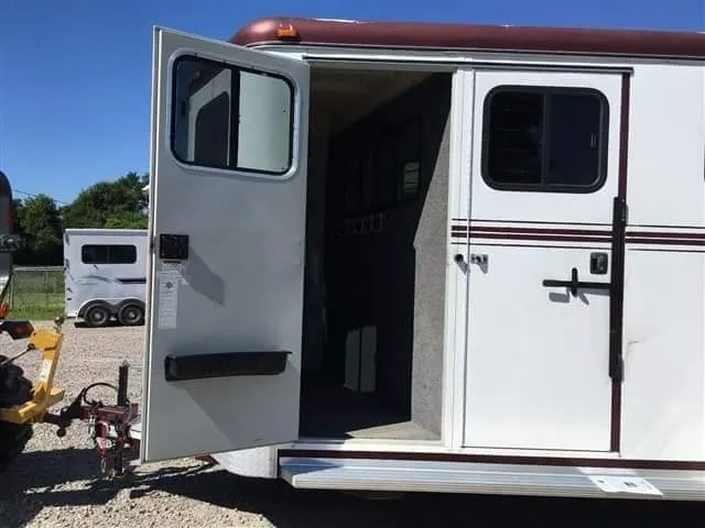2007 Hawk 2 Horse Bumper Pull Side Ramp - Image 16