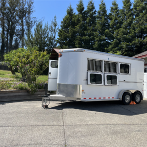 2013 Sundowner Trailers Sportsman 3 Horse Trailer
