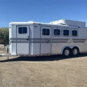 2000 Sooner 4 Horse Bumper Pull SUPER CLEAN