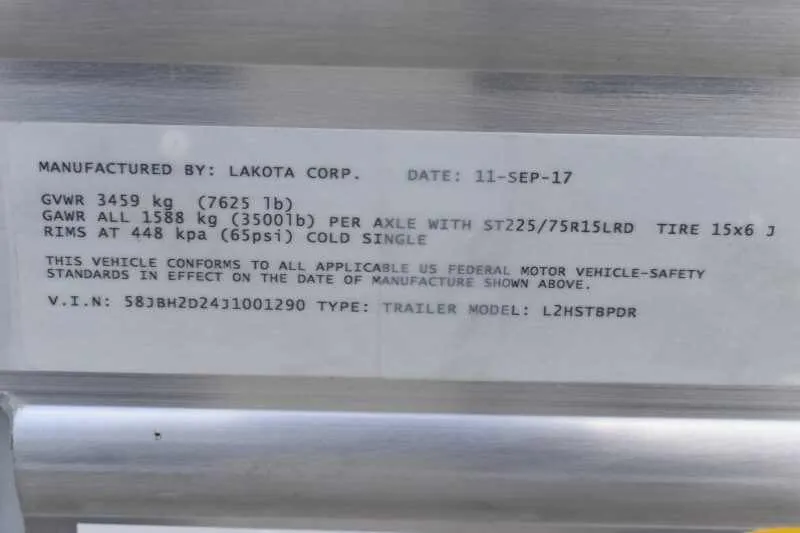 2018 Lakota 2HBPST 2 Horse Trailer - Image 17