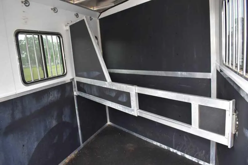 2013 Shadow 2HSL 2 Horse Trailer - Image 7