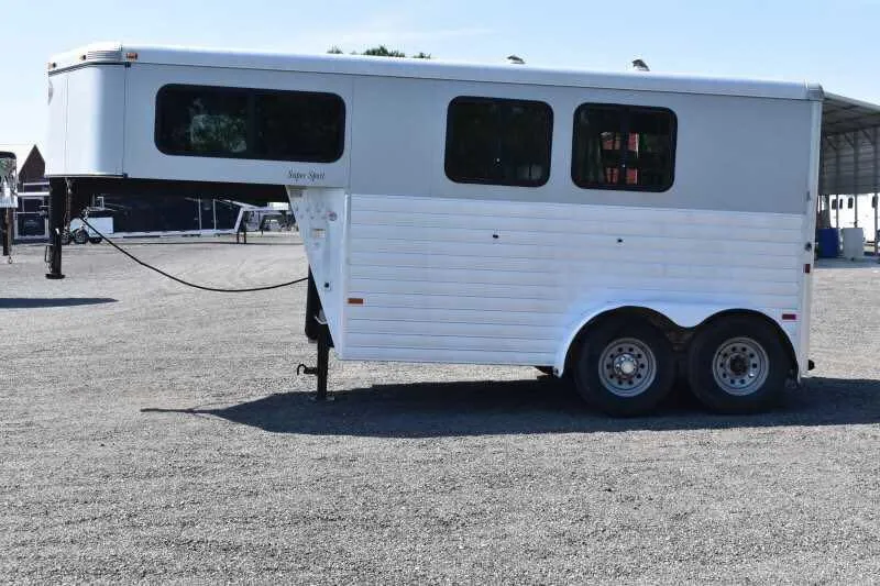 2014 Sundowner 2 Horse Gooseneck Trailer - Image 11