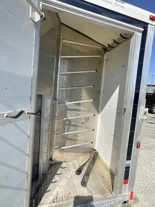 2005 Jamco 4 Horse Gooseneck Trailer - Image 18
