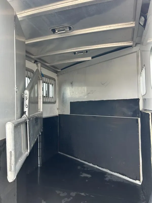 2007 Exiss 2 Horse Trailer - Image 10