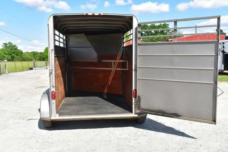 2010 Calico 2 Horse Trailer - Image 4