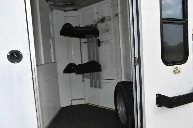 2005 Sundowner Sunlite 2 Horse Trailer - Image 6