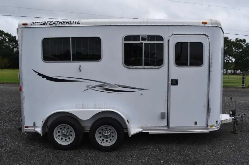 2003 Featherlite 2HST 2 Horse Trailer - Image 10