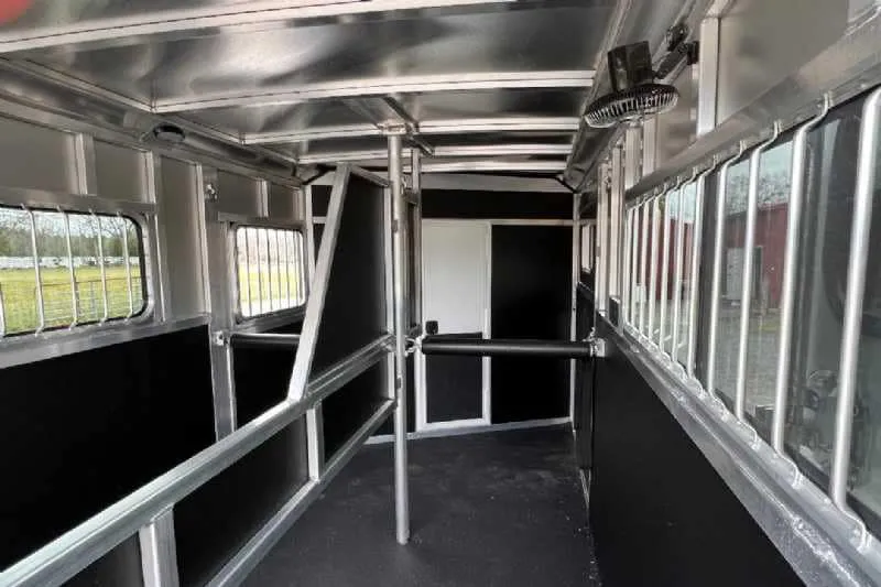 2023 Shadow 2HSSR 2 Horse Trailer - Image 12