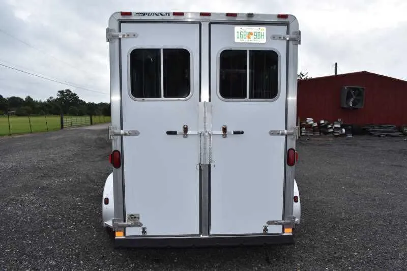 2003 Featherlite 2HST 2 Horse Trailer - Image 3