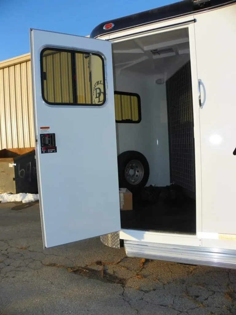 2022 Double D Reverse Slant 2 Horse Bumper Pull - Image 5
