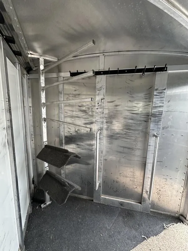2004 Cherokee Trailers 4H GN Horse Trailer - Image 11