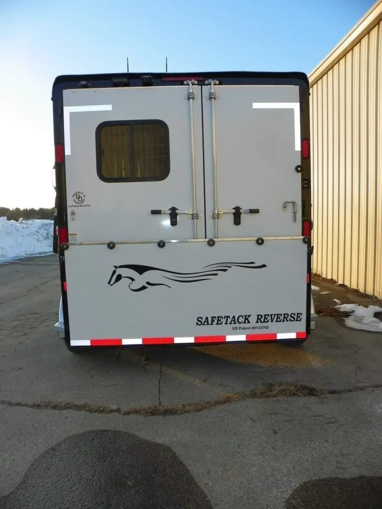 2022 Double D Reverse Slant 2 Horse Bumper Pull - Image 24