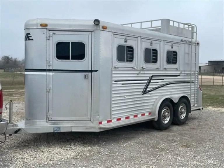 1999 Elite Custom 3 Horse Trailer - Image 7