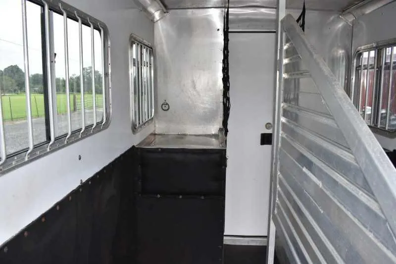 2003 Featherlite 2HST 2 Horse Trailer - Image 11